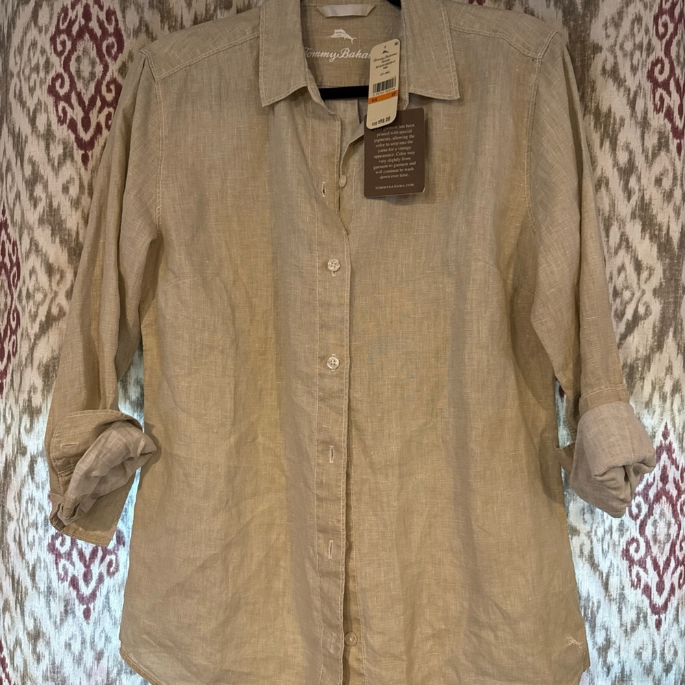 Tommy Bahama Women’s Light Tan Linen Shirt